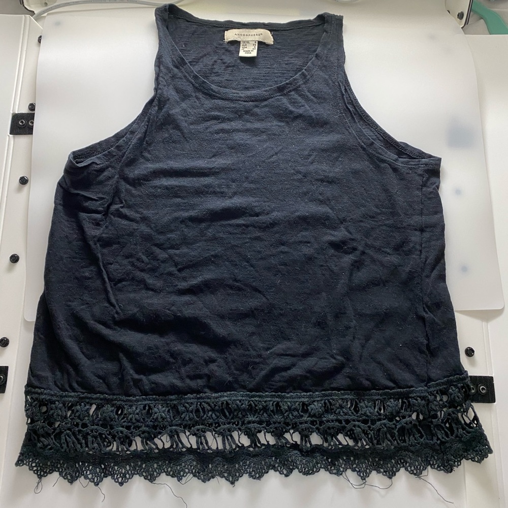 Atmosphere navy tank top with croquet bottom